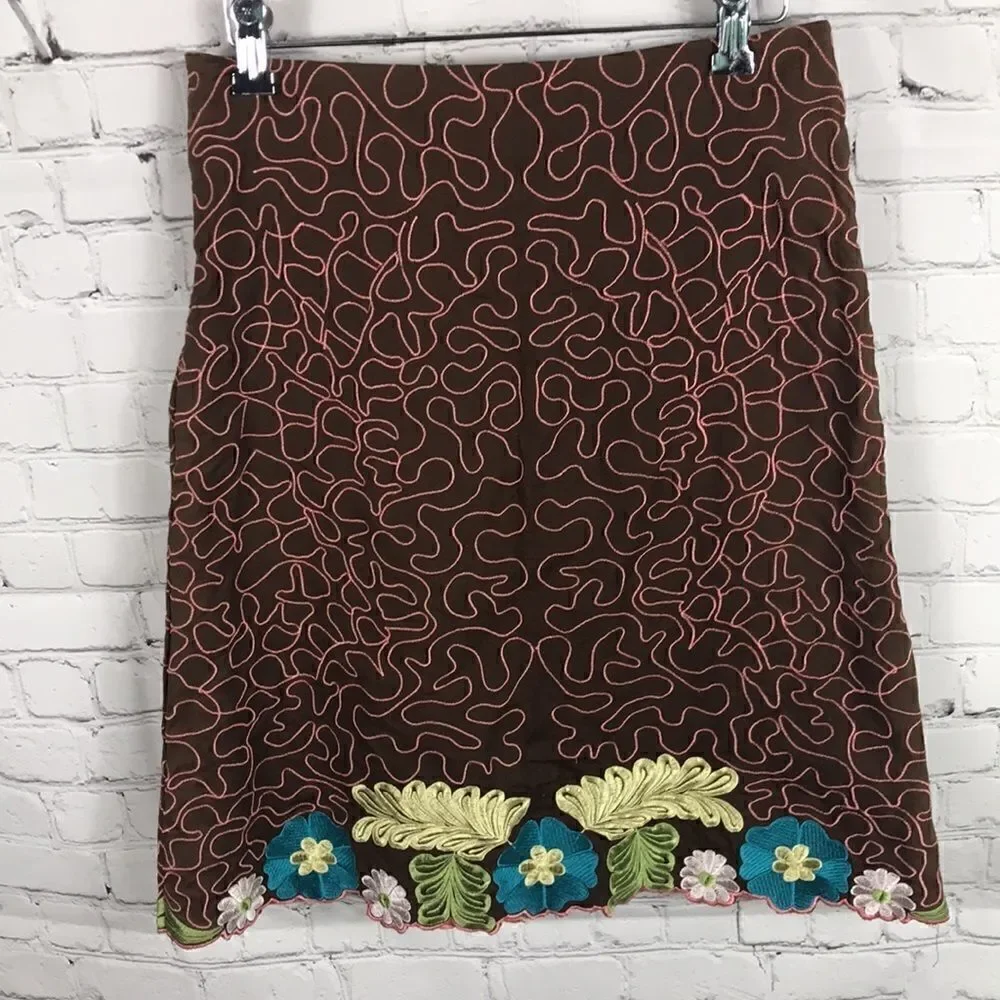 Sweet by Miss Me Fully Embroidered & lined skirt Size Small EUC